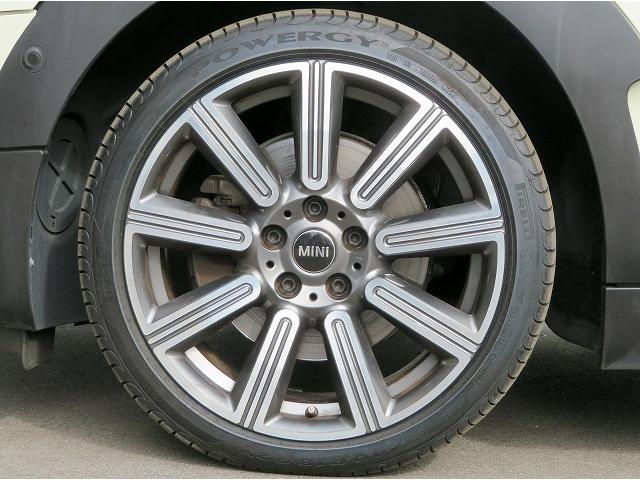 MINI クーパーSD クラブマン クラシック・トリム LEDヘッドライト 純正18アルミホイール コーナーセンサー コンフォートアクセス ディスプレイメーター 純正ナビ フルセグTV Bカメラ ETC アクティブクルーズコントロール アイドリングストップ(37枚目)