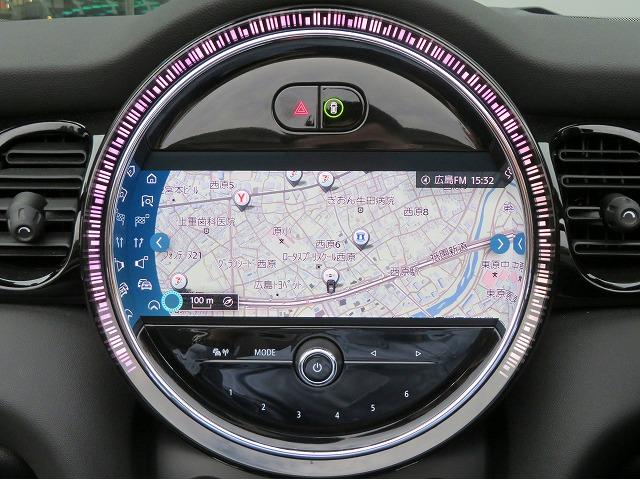 MINI クーパーS コンバーチブル クラシック・トリム LEDヘッドライト 純正18アルミホイール コーナーセンサー コンフォートアクセス シートヒーター ディスプレイメーター 純正ナビ バックカメラ アクティブクルコン レーンディパーチャーウォーニング(15枚目)