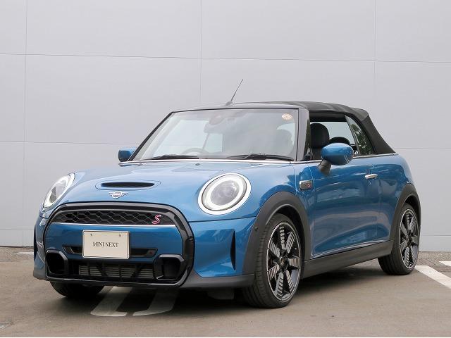 MINI クーパーS コンバーチブル クラシック・トリム LEDヘッドライト 純正18アルミホイール コーナーセンサー コンフォートアクセス シートヒーター ディスプレイメーター 純正ナビ バックカメラ アクティブクルコン レーンディパーチャーウォーニング(45枚目)