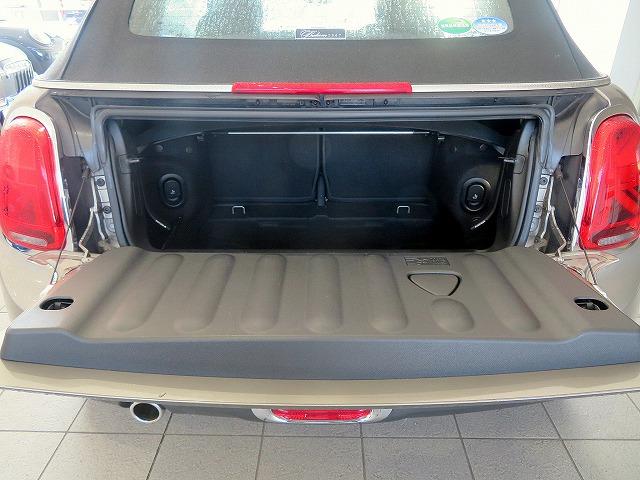 MINI クーパー コンバーチブル JCWステアリング ブラックレザーシート シートヒーター LEDヘッドライト 純正16アルミホイール コーナーセンサー コンフォートアクセス 純正ナビ バックカメラ ETC クルーズコントロール(31枚目)