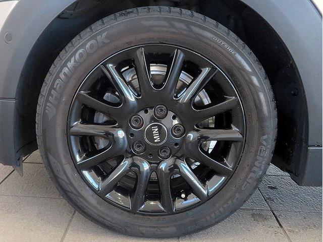 MINI クーパー コンバーチブル JCWステアリング ブラックレザーシート シートヒーター LEDヘッドライト 純正16アルミホイール コーナーセンサー コンフォートアクセス 純正ナビ バックカメラ ETC クルーズコントロール(38枚目)