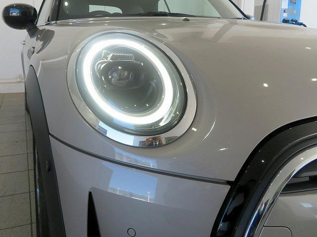 MINI クーパー コンバーチブル クラシック・トリム LEDヘッドライト 純正16アルミホイール コーナーセンサー コンフォートアクセス シートヒーター デジタルメーター バックカメラ ETC アクティブクルコン アップルカープレイ 電動パーキング(36枚目)