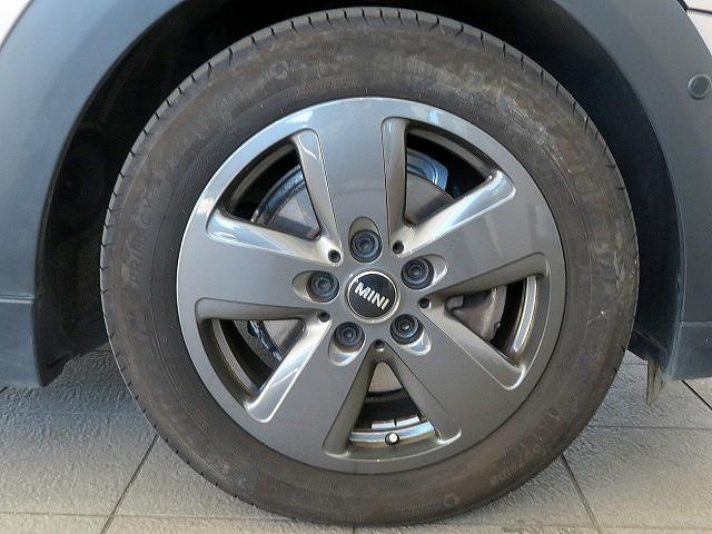 MINI クーパー コンバーチブル クラシック・トリム LEDヘッドライト 純正16アルミホイール コーナーセンサー コンフォートアクセス シートヒーター デジタルメーター バックカメラ ETC アクティブクルコン アップルカープレイ 電動パーキング(39枚目)