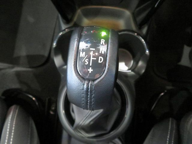 MINI クーパーSD カメラ&ペッパーPKG アディショナルヘッドライト LEDヘッドライト 純正17アルミホイール コーナーセンサー コンフォートアクセス 純正ナビ バックカメラ ETC アクティブクルーズコントロール(18枚目)