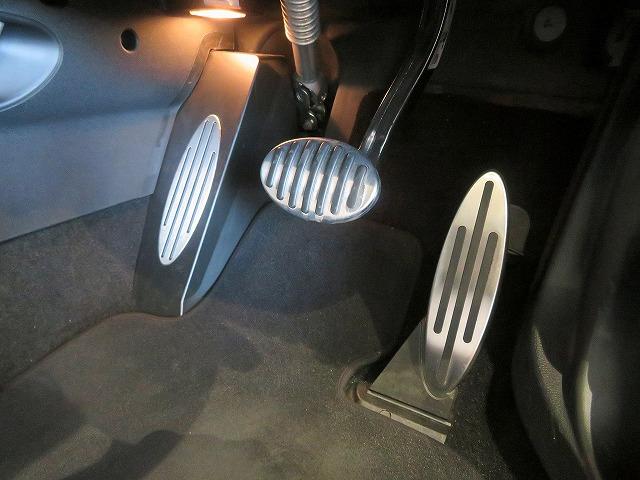 MINI クーパーSD カメラ&ペッパーPKG アディショナルヘッドライト LEDヘッドライト 純正17アルミホイール コーナーセンサー コンフォートアクセス 純正ナビ バックカメラ ETC アクティブクルーズコントロール(26枚目)