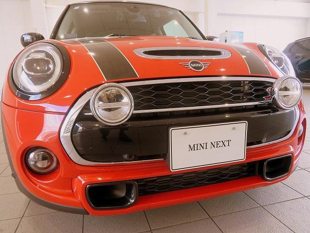 MINI クーパーSD カメラ&ペッパーPKG アディショナルヘッドライト LEDヘッドライト 純正17アルミホイール コーナーセンサー コンフォートアクセス 純正ナビ バックカメラ ETC アクティブクルーズコントロール(36枚目)