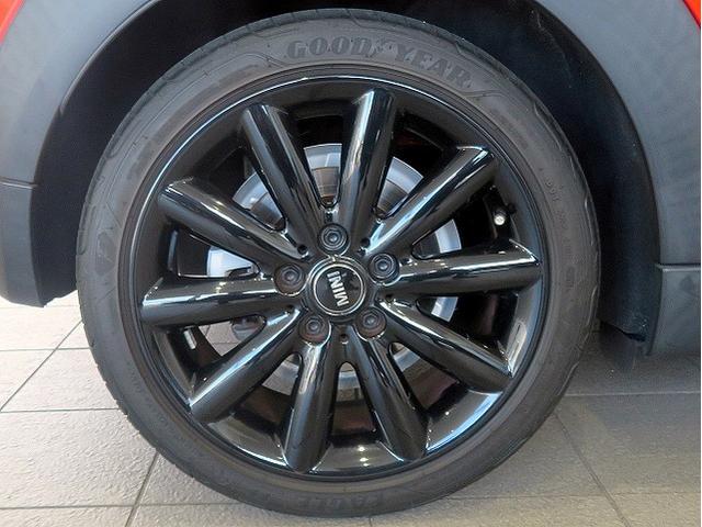 MINI クーパーSD カメラ&ペッパーPKG アディショナルヘッドライト LEDヘッドライト 純正17アルミホイール コーナーセンサー コンフォートアクセス 純正ナビ バックカメラ ETC アクティブクルーズコントロール(38枚目)