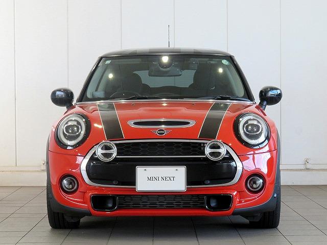 MINI クーパーSD カメラ&ペッパーPKG アディショナルヘッドライト LEDヘッドライト 純正17アルミホイール コーナーセンサー コンフォートアクセス 純正ナビ バックカメラ ETC アクティブクルーズコントロール(43枚目)