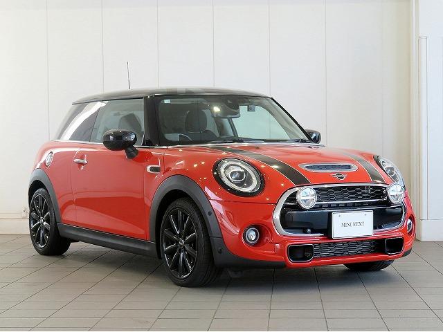 MINI クーパーSD カメラ&ペッパーPKG アディショナルヘッドライト LEDヘッドライト 純正17アルミホイール コーナーセンサー コンフォートアクセス 純正ナビ バックカメラ ETC アクティブクルーズコントロール(44枚目)