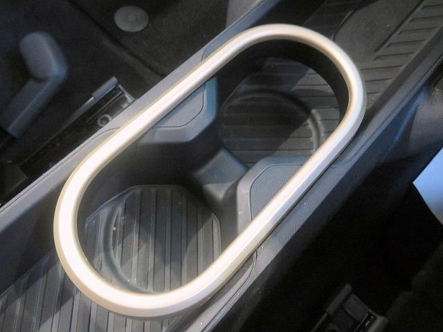 ＭＩＮＩ クーパーＳＥ　クラシック・トリム　ベスキン＆クロスコンビシート　シートヒーター　ステアリングヒーター　ヘッドアップディスプレイ　アクティブクルコン　レーンチェンジ＆ディパーチャーウォーニング　ＬＥＤヘッドライト　純正１７アルミホイール（22枚目）