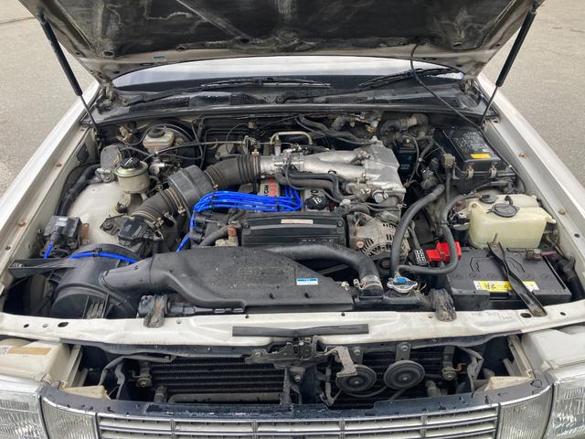 クラウン ロイヤルサルーン クルコン 純正15インチAW AT パワーシート 記録簿 タイベル交換済み(20枚目)