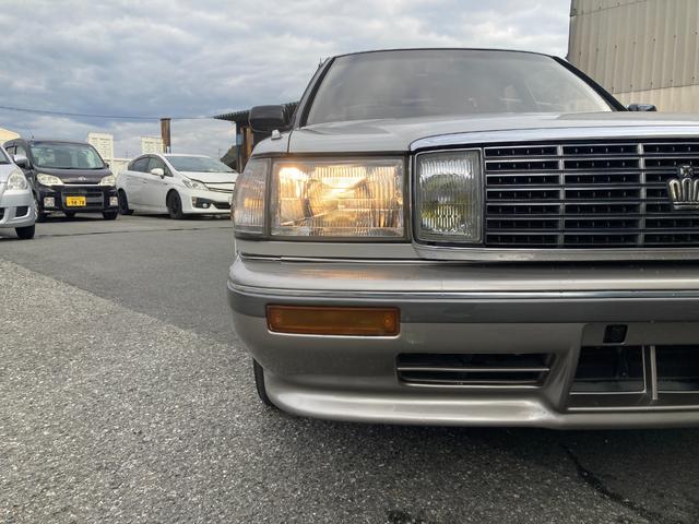 クラウン ロイヤルサルーン クルコン 純正15インチAW AT パワーシート 記録簿 タイベル交換済み(23枚目)