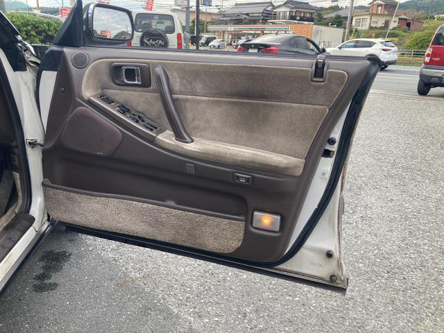 クラウン ロイヤルサルーン クルコン 純正15インチAW AT パワーシート 記録簿 タイベル交換済み(55枚目)