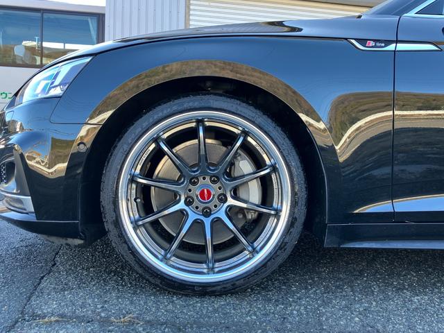 Ａ５スポーツバック ２．０ＴＦＳＩクワトロ　スポーツ　２．０ＴＦＳＩクワトロ　スポーツ　Ｓラインパッケージ　アダプティブクルーズ　バーチャルコックピット　純正ナビ　フロントサイドバックカメラ　社外アルミホイール　シートヒーター　シーケンシャルウインカー（41枚目）