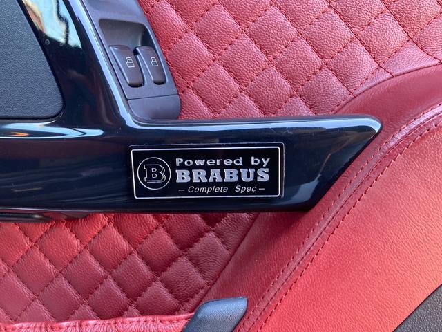 スマートフォーツークーペ ＢＲＡＢＵＳ　エクスクルーシブ　ＥＤ　テーラーメイド　赤革シート　ＥＴＣ　社外ナビ　バックカメラ　ナビ　ＴＶ　クルコン　ガラスルーフ　シートヒーター　キーレス　専用Ｆ１６＆Ｒ１７ＡＷ　専用デュアルマフラー　専用エクステリア　パドルシフト　ターボエンジン（31枚目）