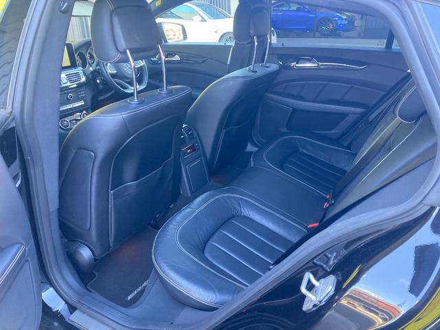 ＣＬＳクラス シューティングブレーク ＣＬＳ２２０ＡＭＧラインブルーテックシューティングＢ　ＥＴＣ　バックカメラ　ナビ　ＴＶ　キーレスゴー　前後ソナー　ＡＣＣ　純正１９インチＡＷ　純正ＬＥＤヘッドライト　パワーシート　黒革シート　スマートキー　全席シートヒーター　エアサス　電動リアゲート（28枚目）