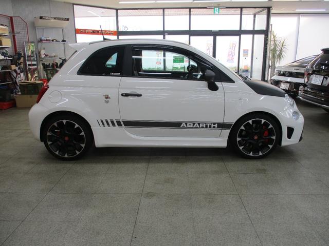 横から見ても納得のデザイン