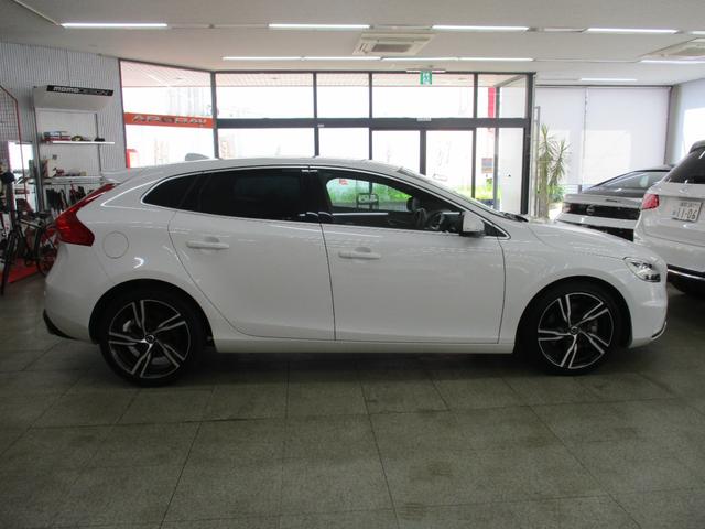 横から見ても納得のデザイン