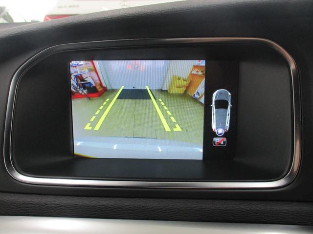 バックカメラもついていますので安心ですね、