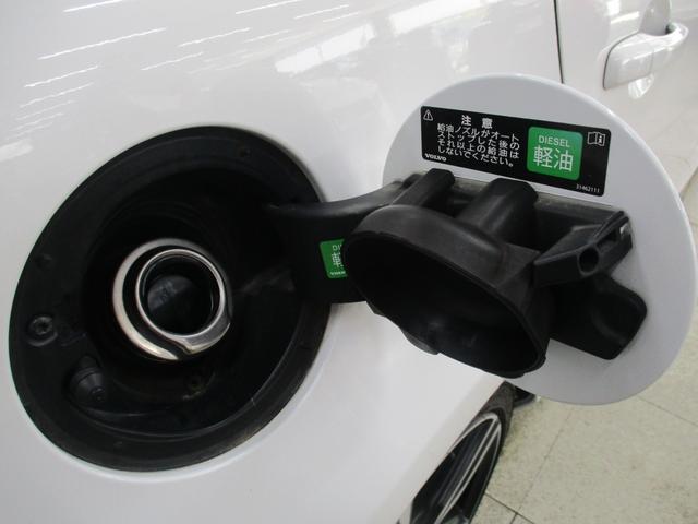 内外装ともにきれいな状態で、目立ったキズや凹みはございません。