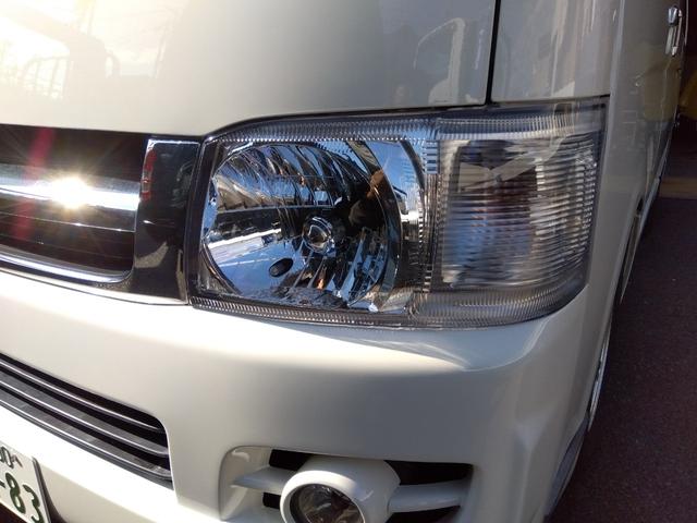 ハイエースバン 　ロングスーパーＧＬ　４ＷＤ　ディーゼルターボ　トヨタ純正ナビＴＶ　バックカメラ　ベットキット　前後ドライブレコーダー　ＥＴＣ（3枚目）
