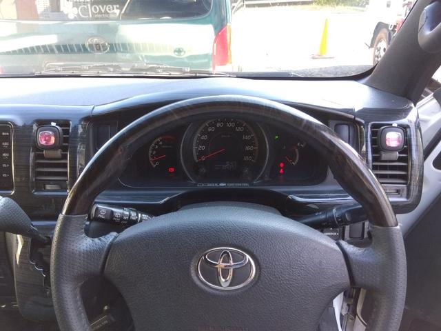 ハイエースバン 　ロングスーパーＧＬ　４ＷＤ　ディーゼルターボ　トヨタ純正ナビＴＶ　バックカメラ　ベットキット　前後ドライブレコーダー　ＥＴＣ（9枚目）