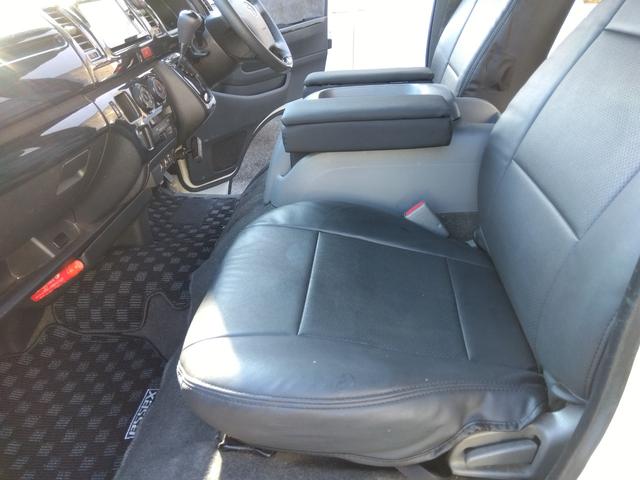 ハイエースバン 　ロングスーパーＧＬ　４ＷＤ　ディーゼルターボ　トヨタ純正ナビＴＶ　バックカメラ　ベットキット　前後ドライブレコーダー　ＥＴＣ（17枚目）