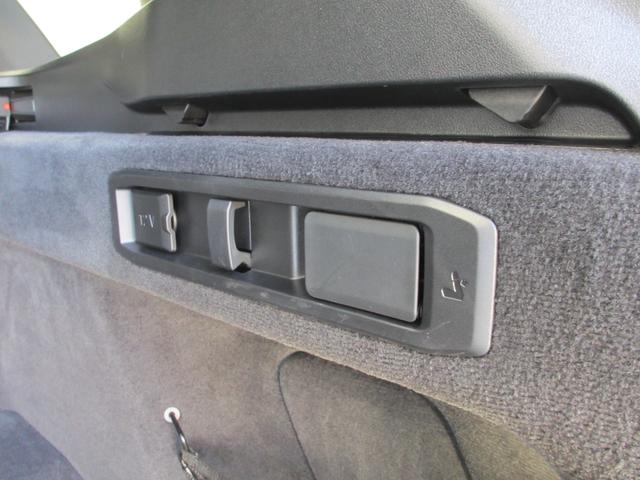 5シリーズ 523d xDriveツーリング Mスポーツ ワンオーナー 全国2年保証 追従式クルーズコントロール ヘッドアップディスプレイ 全周囲カメラ 20インチホイール(31枚目)