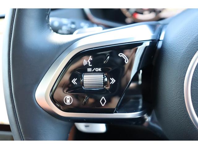 Fペイス  茶レザー・サンルーフ・シートヒーター・純正ナビゲーション・バックカメラ・デジタルメーター・純正ドライブレコーダー(9枚目)