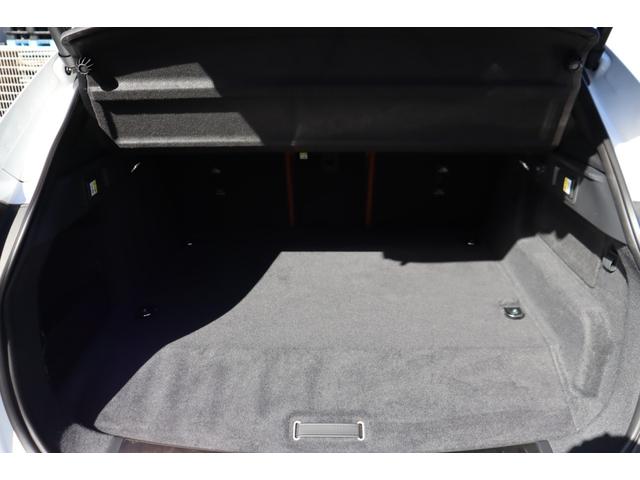 Fペイス  茶レザー・サンルーフ・シートヒーター・純正ナビゲーション・バックカメラ・デジタルメーター・純正ドライブレコーダー(31枚目)