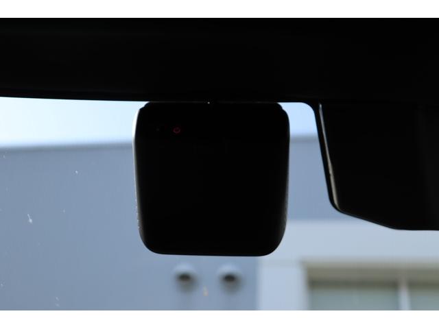 ディフェンダー 90X-ダイナミックSE D300 エアサス・固定サイドステップ・ドラレコ・黒レザー・シートヒーター(22枚目)