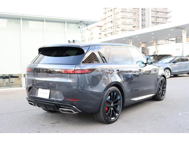 レンジローバースポーツ オートバイオグラフィー　Ｐ５５０ｅ　弊社元デモカー　電動サイドステップ　コールドＰ　ブラックＰ　エアサス　スライディングＰＲ　Ｆ席Ｈ／Ｃ／マッサージ　Ｒ席Ｈ／Ｃ／電動リクライニング　純正ドラレコ前後　２３インチ５１３５グロスブラック（38枚目）