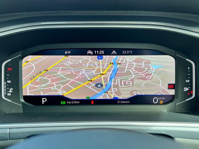 T-ロック TDI スタイル 盗難防止 1オーナー車 プリクラッシュ USB 2.0ETC レーンキープ ABS パワーウィンドウ リアカメラ アイドリングストップ Bluetooth クリアランスソナー LED 記録簿 禁煙車(24枚目)