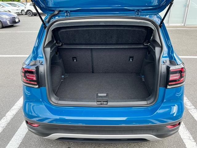 T-クロス TSI 1st 前後センサー LKA Bluetoothオーディオ LEDライト スマートキ- アダクティブクルーズコントロール メモリーナビ 禁煙 フルセグ パークアシスト 電動格納ミラー エアコン ルーフレール(17枚目)