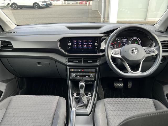 T-クロス TSI 1st 前後センサー LKA Bluetoothオーディオ LEDライト スマートキ- アダクティブクルーズコントロール メモリーナビ 禁煙 フルセグ パークアシスト 電動格納ミラー エアコン ルーフレール(18枚目)