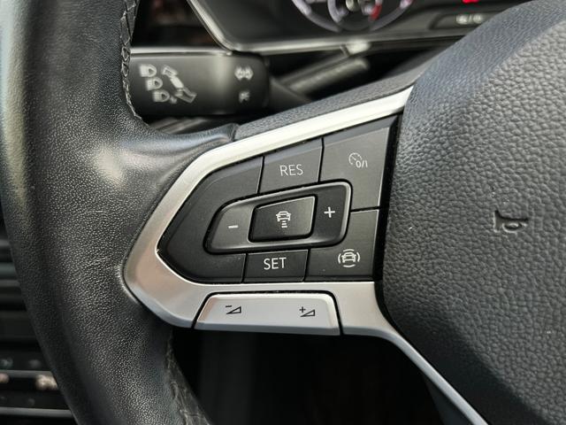 T-クロス TSI 1st 前後センサー LKA Bluetoothオーディオ LEDライト スマートキ- アダクティブクルーズコントロール メモリーナビ 禁煙 フルセグ パークアシスト 電動格納ミラー エアコン ルーフレール(20枚目)