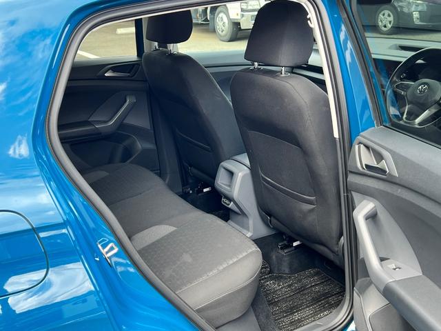 T-クロス TSI 1st 前後センサー LKA Bluetoothオーディオ LEDライト スマートキ- アダクティブクルーズコントロール メモリーナビ 禁煙 フルセグ パークアシスト 電動格納ミラー エアコン ルーフレール(41枚目)
