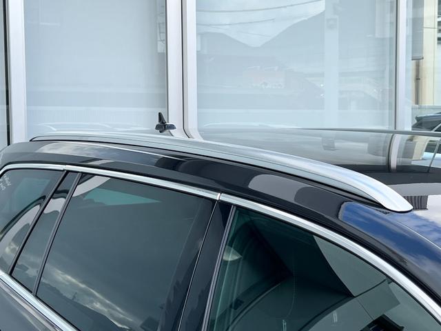 パサートヴァリアント TDI Rライン LEDヘッドライト レーンアシスト 電動リヤゲート コーナーセンサー 前席シートヒーター BT 禁煙使用 バックカメラ 本革シート ナビ ACC パワーシート 駐車アシスト ETC2.0 ワンオーナー(16枚目)