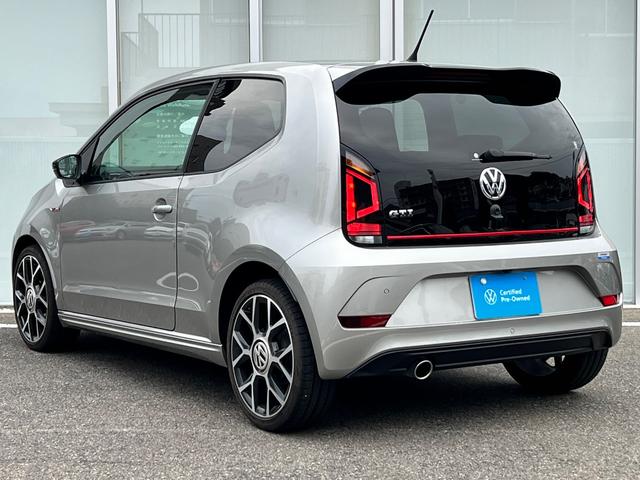 アップ! アップ!GTI Bluetooth対応 ターボ アイドリングストップ キーレスエントリー エアコン パワーステアリング 横滑り防止 盗難防止システム 禁煙車 ETC 前席シートヒーター ABS オートライト USB(6枚目)