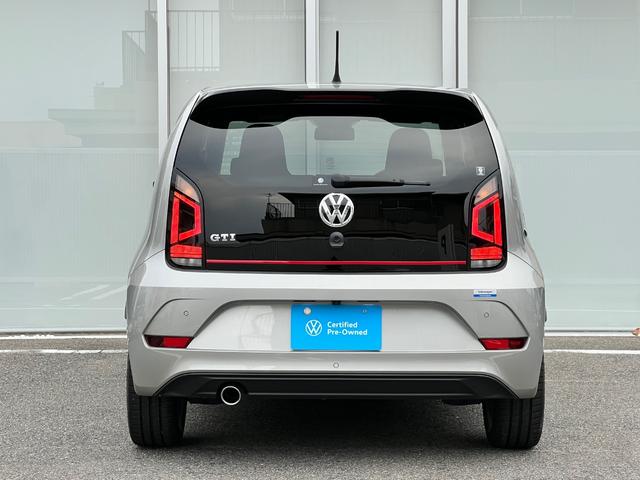 アップ! アップ!GTI Bluetooth対応 ターボ アイドリングストップ キーレスエントリー エアコン パワーステアリング 横滑り防止 盗難防止システム 禁煙車 ETC 前席シートヒーター ABS オートライト USB(7枚目)