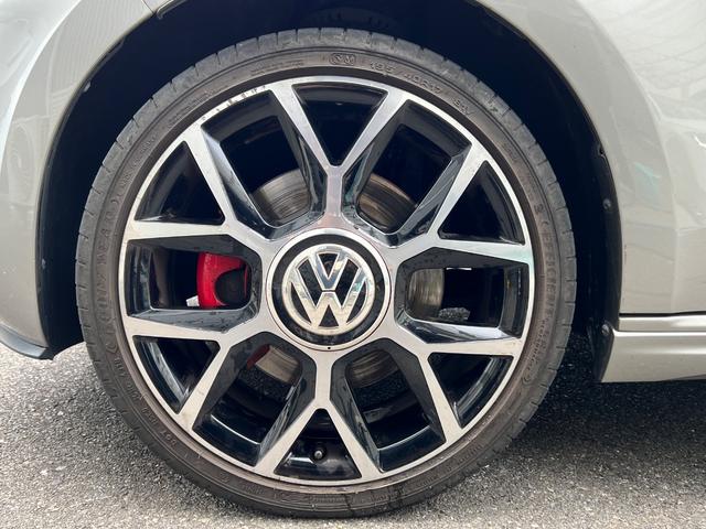 アップ! アップ!GTI Bluetooth対応 ターボ アイドリングストップ キーレスエントリー エアコン パワーステアリング 横滑り防止 盗難防止システム 禁煙車 ETC 前席シートヒーター ABS オートライト USB(12枚目)