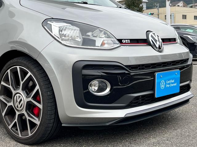 アップ! アップ!GTI Bluetooth対応 ターボ アイドリングストップ キーレスエントリー エアコン パワーステアリング 横滑り防止 盗難防止システム 禁煙車 ETC 前席シートヒーター ABS オートライト USB(13枚目)