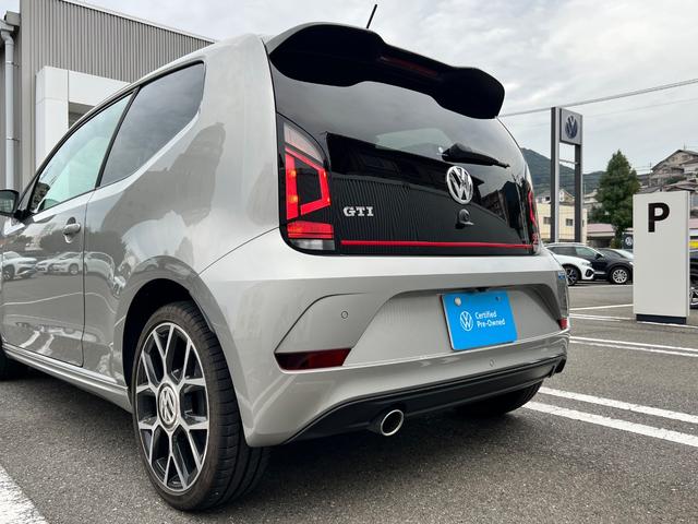 アップ! アップ!GTI Bluetooth対応 ターボ アイドリングストップ キーレスエントリー エアコン パワーステアリング 横滑り防止 盗難防止システム 禁煙車 ETC 前席シートヒーター ABS オートライト USB(15枚目)