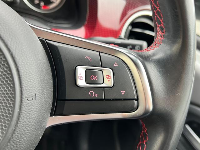 アップ! アップ!GTI Bluetooth対応 ターボ アイドリングストップ キーレスエントリー エアコン パワーステアリング 横滑り防止 盗難防止システム 禁煙車 ETC 前席シートヒーター ABS オートライト USB(21枚目)