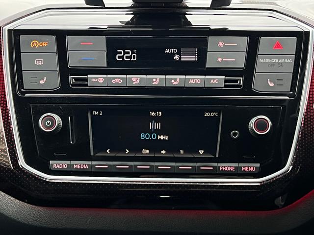 アップ! アップ!GTI Bluetooth対応 ターボ アイドリングストップ キーレスエントリー エアコン パワーステアリング 横滑り防止 盗難防止システム 禁煙車 ETC 前席シートヒーター ABS オートライト USB(24枚目)