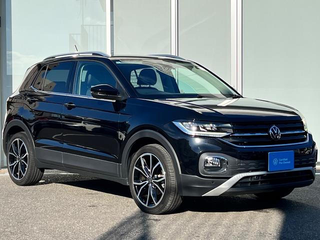 Ｔ－クロス ＴＳＩ　スタイル　シティエマージェンシーブレーキ　オートハイビーム　ブルートゥース　ＵＳＢ　ＬＥＤ　スマートキー　ナビ　アダクティブクルーズコントロール　ＥＴＣ２．０　Ｂカメラ　禁煙　ルーフレール　電動格納ミラー（10枚目）