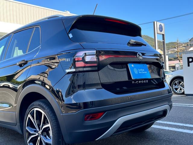 Ｔ－クロス ＴＳＩ　スタイル　シティエマージェンシーブレーキ　オートハイビーム　ブルートゥース　ＵＳＢ　ＬＥＤ　スマートキー　ナビ　アダクティブクルーズコントロール　ＥＴＣ２．０　Ｂカメラ　禁煙　ルーフレール　電動格納ミラー（16枚目）