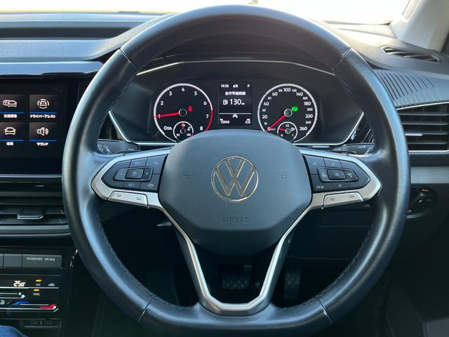 Ｔ－クロス ＴＳＩ　スタイル　シティエマージェンシーブレーキ　オートハイビーム　ブルートゥース　ＵＳＢ　ＬＥＤ　スマートキー　ナビ　アダクティブクルーズコントロール　ＥＴＣ２．０　Ｂカメラ　禁煙　ルーフレール　電動格納ミラー（19枚目）