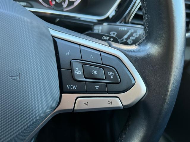Ｔ－クロス ＴＳＩ　スタイル　シティエマージェンシーブレーキ　オートハイビーム　ブルートゥース　ＵＳＢ　ＬＥＤ　スマートキー　ナビ　アダクティブクルーズコントロール　ＥＴＣ２．０　Ｂカメラ　禁煙　ルーフレール　電動格納ミラー（21枚目）