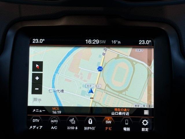 ジープ・レネゲード リミテッド 革シート ナビバックカメラ フルセグTVチューナー LEDヘッドライト 前後ドラレコ(4枚目)